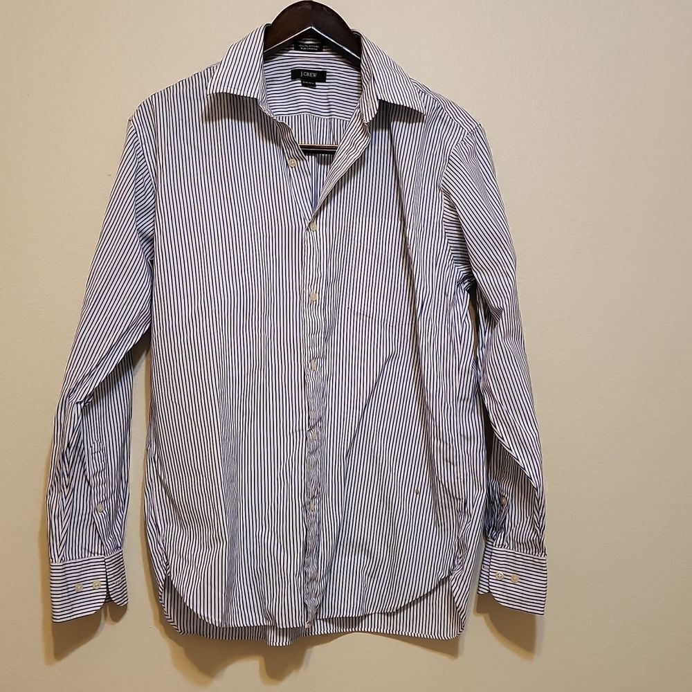 J crew men's stripped shirt size medium‎